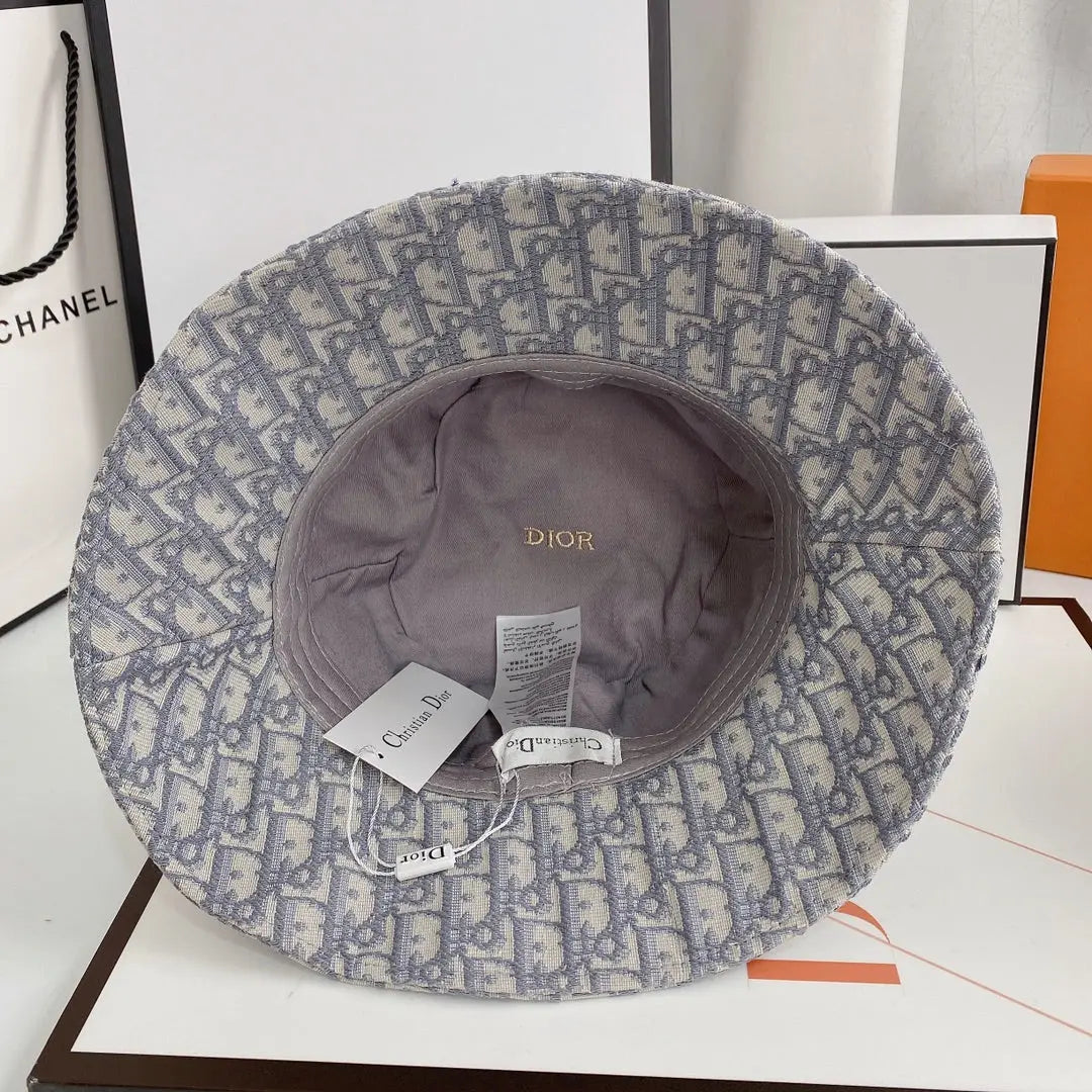 Vintage Oblique Logo Jacquard Bucket Hat for Men & Women-s2 mysite