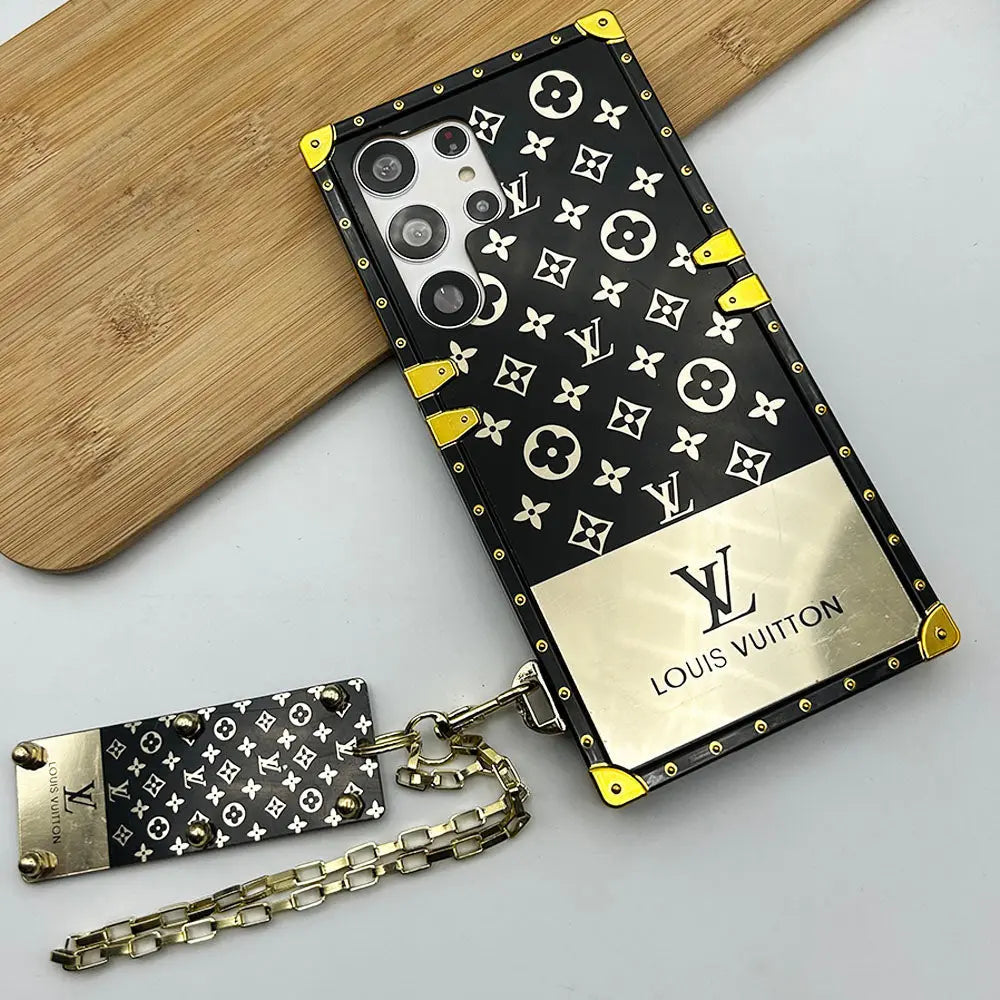 Luxury Branded Trunk Case With Chain For Samsung Galaxy S25/24/23 Series-1 mysite