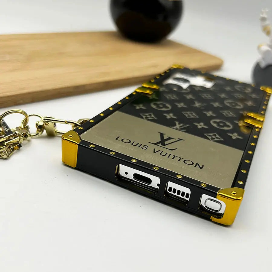 Luxury Branded Trunk Case With Chain For Samsung Galaxy S25/24/23 Series-1 mysite