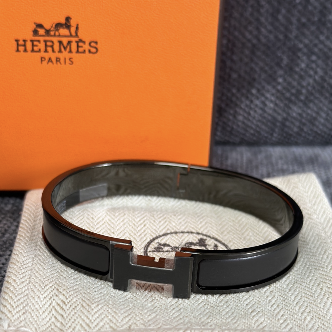 Black Soldier Happy Bracelet mysite