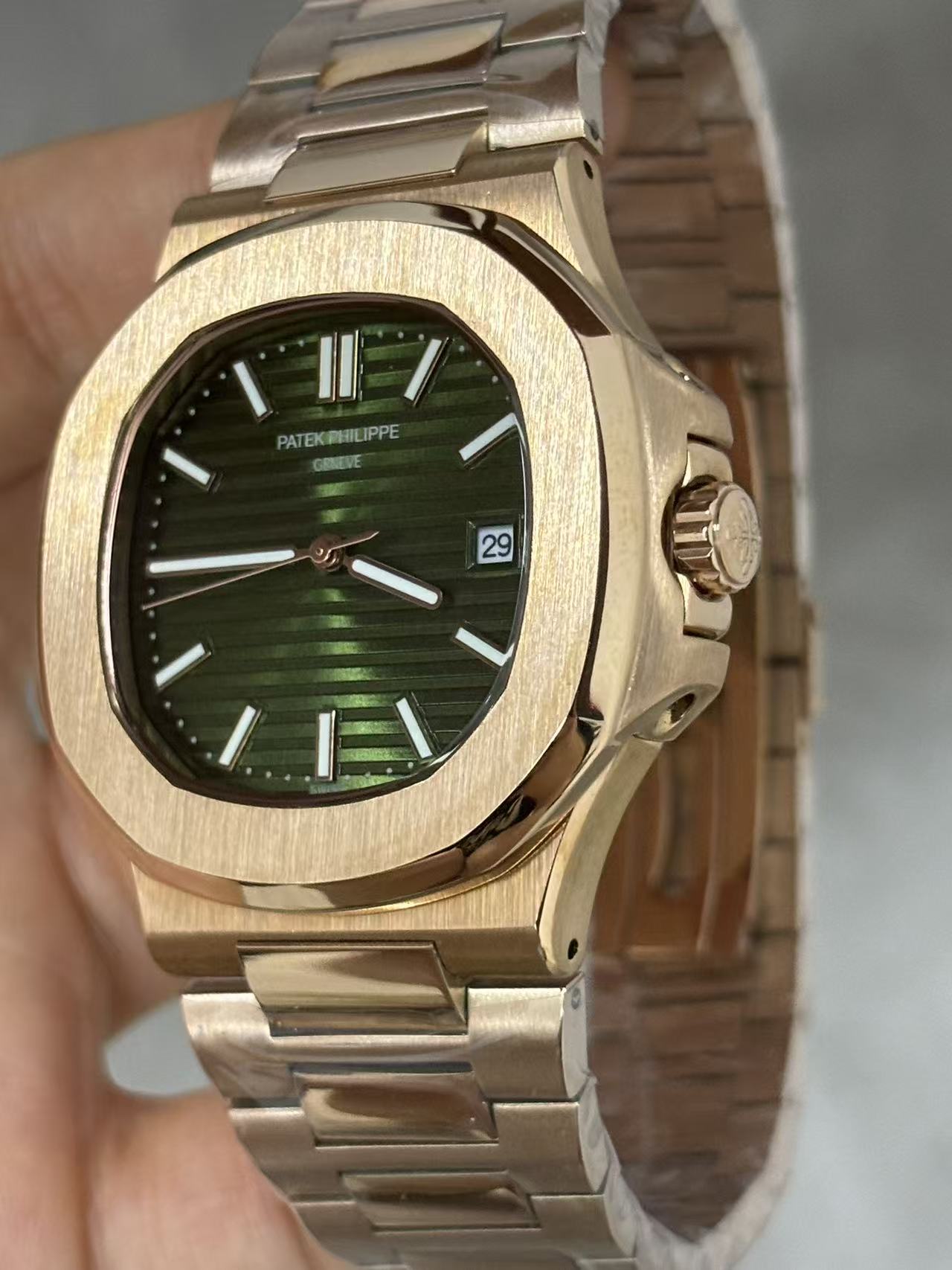 Replica NAUTILUS Stainless Steel Automatic Mechanical Watch 40mm