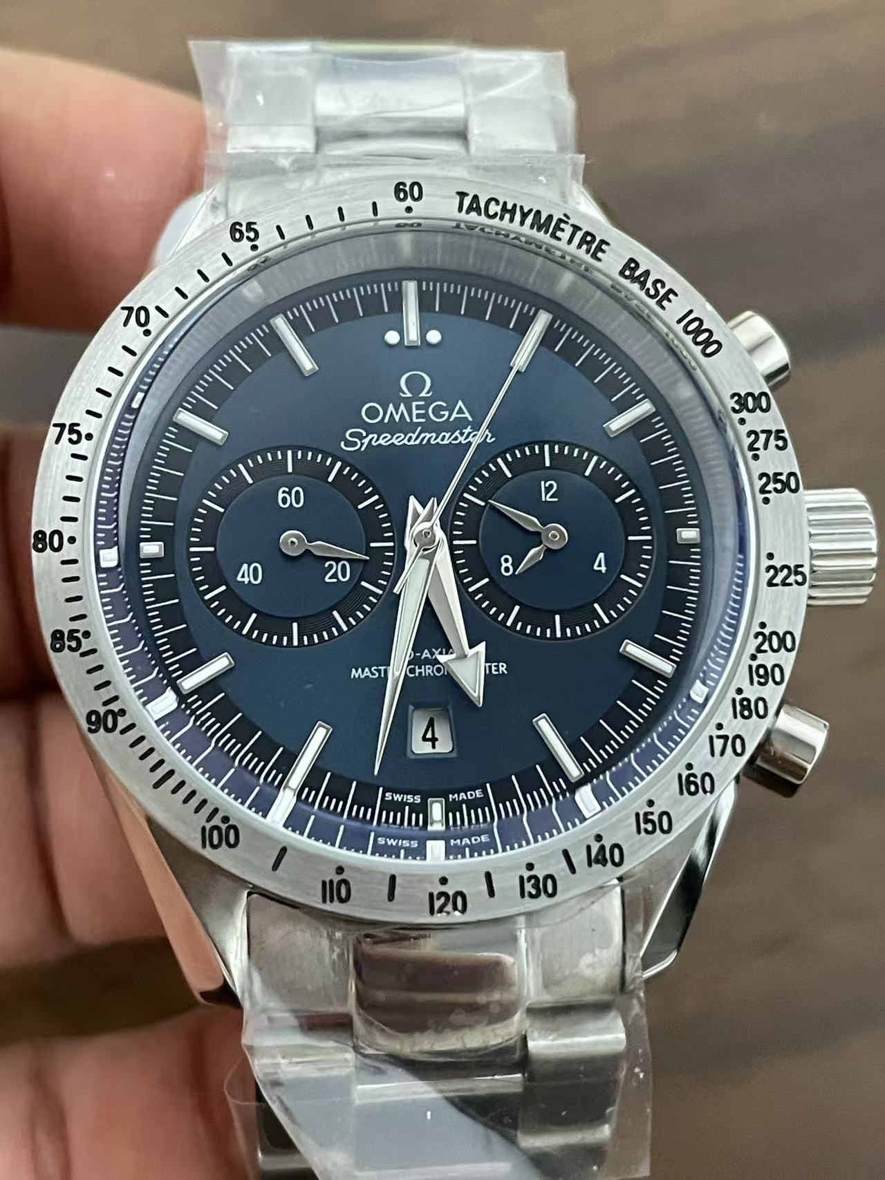 Replica Speedmaster Automatic Mechanical Mens Watches 42MM 32.10.41.51.03.001-1