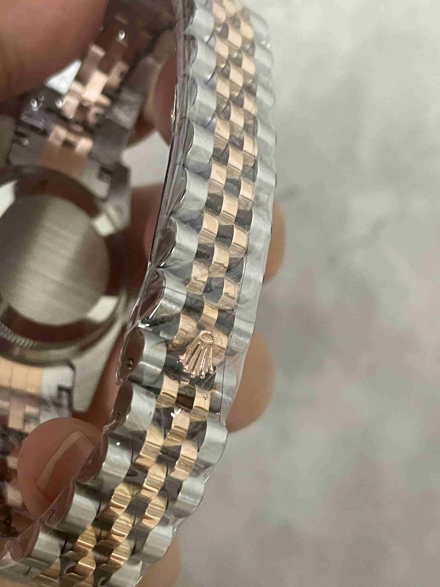 automatic-watch-for-women-31mm-r168a-1