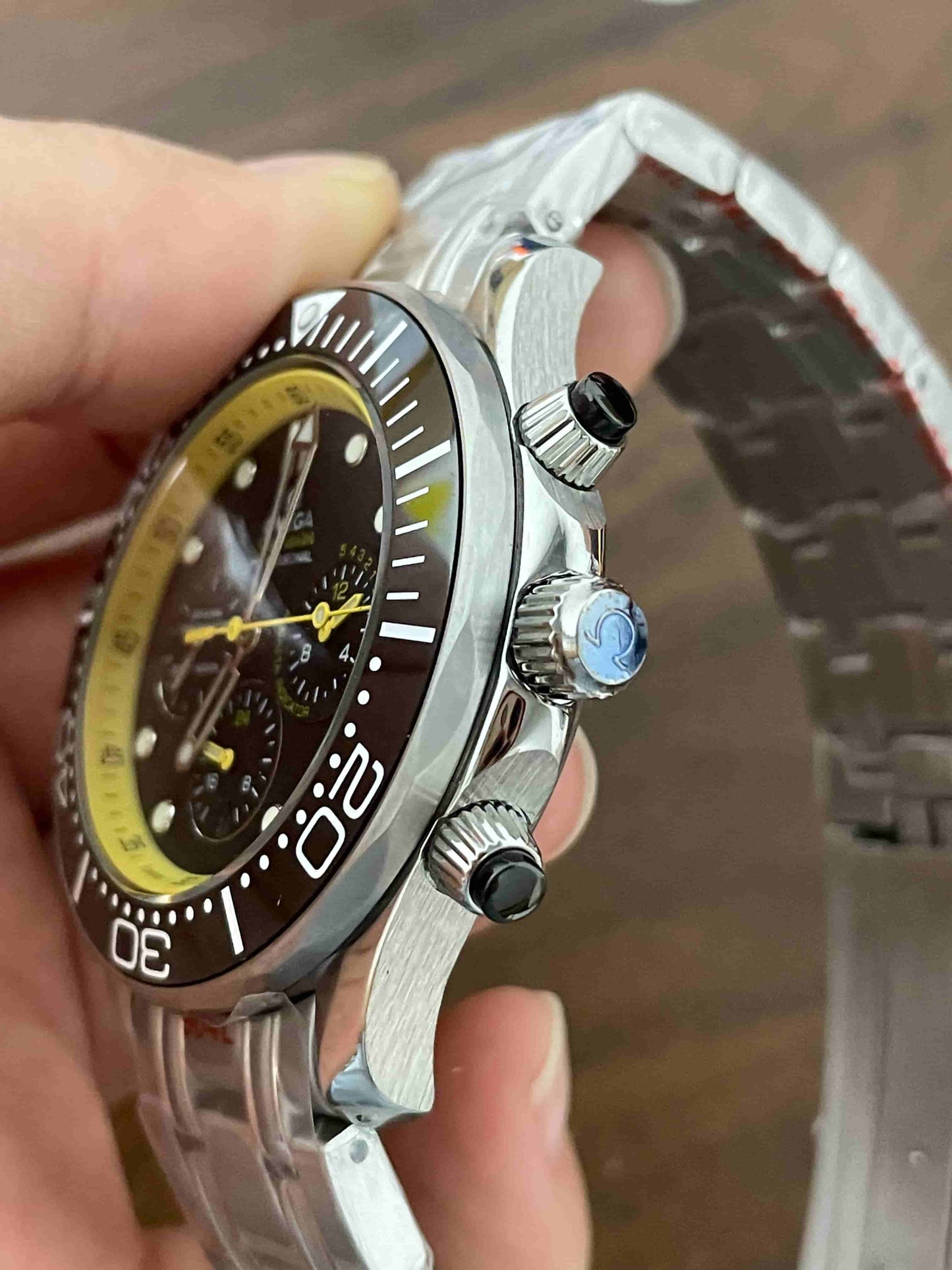 VK63 Quartz Watch for Men OM309