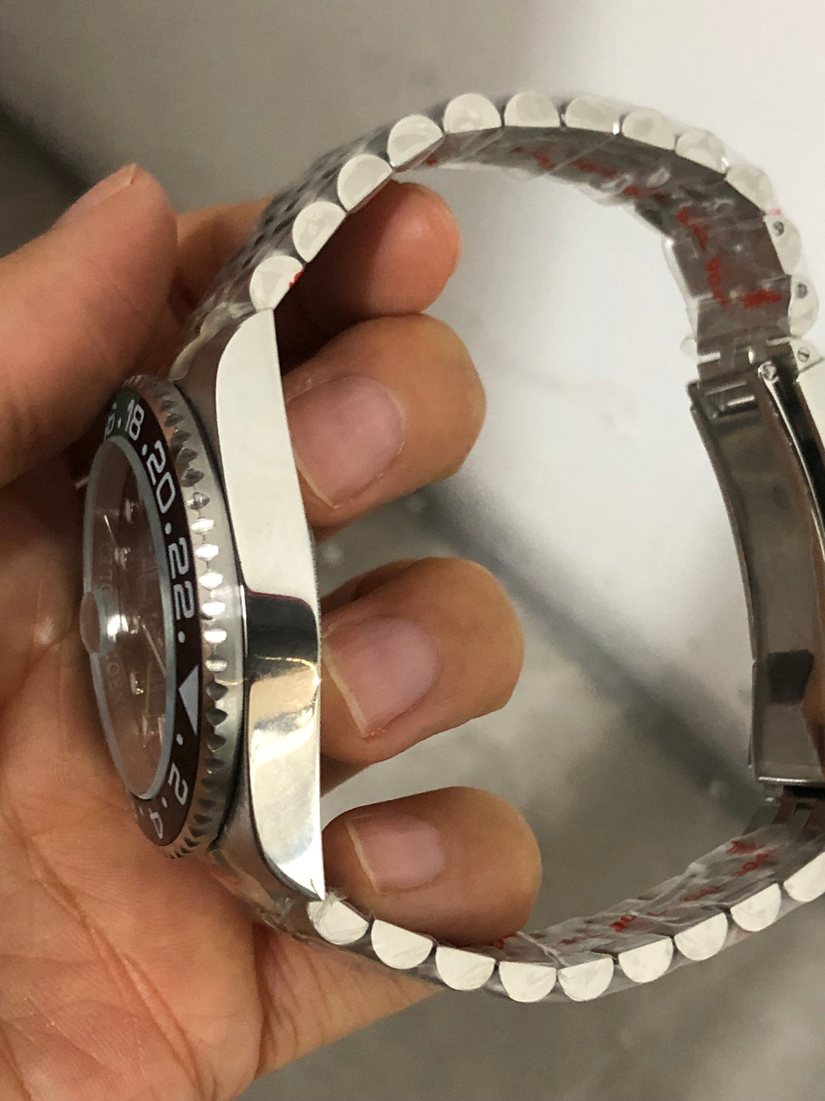 Replica Automatic GMT Watch for Men 40mm R200