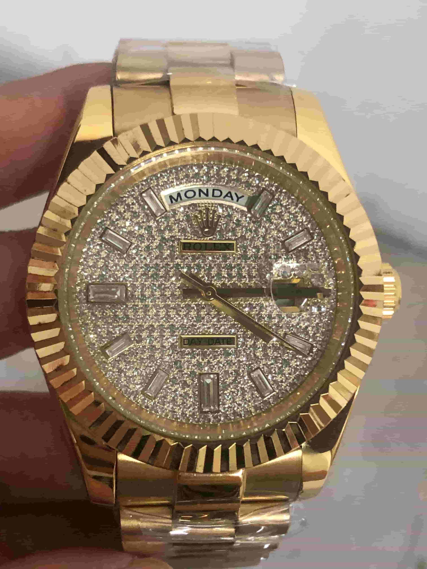 automatic-watch-for-men-40mm-r173-1