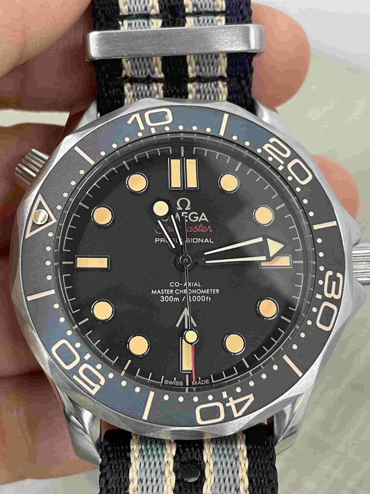 Mechanical  Watch for Men OM59