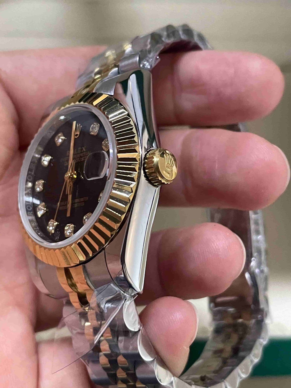 automatic-watch-for-women-28mm-r145-1