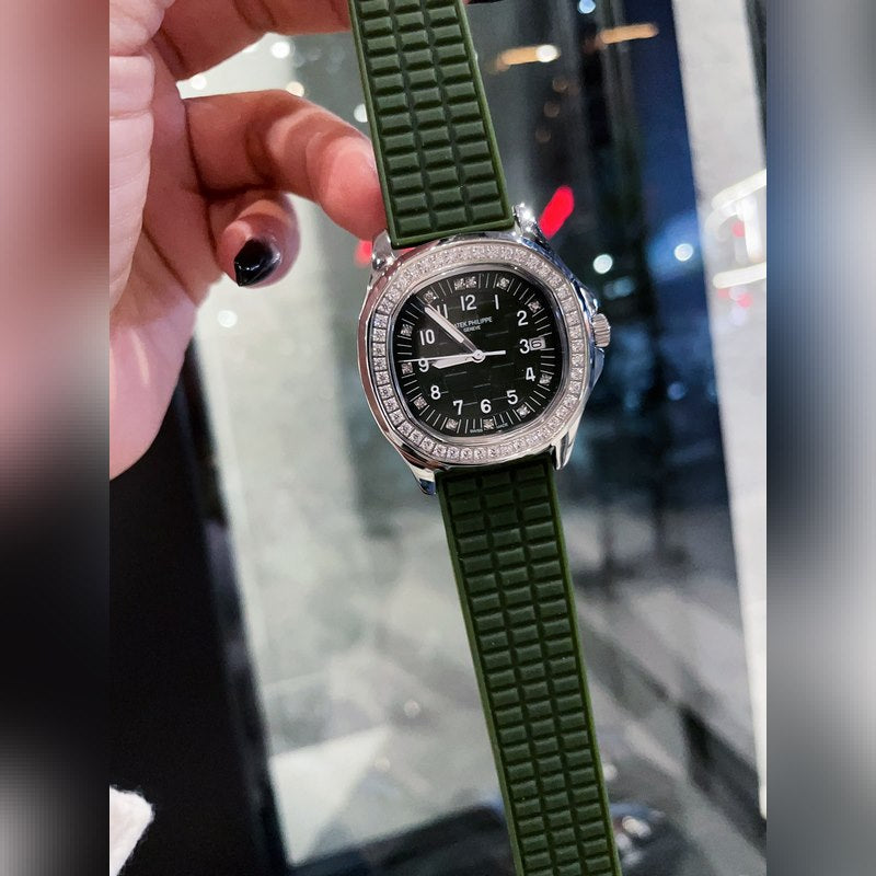 Replica AQUANAUT Stainless Steel Quartz Watch 35mm