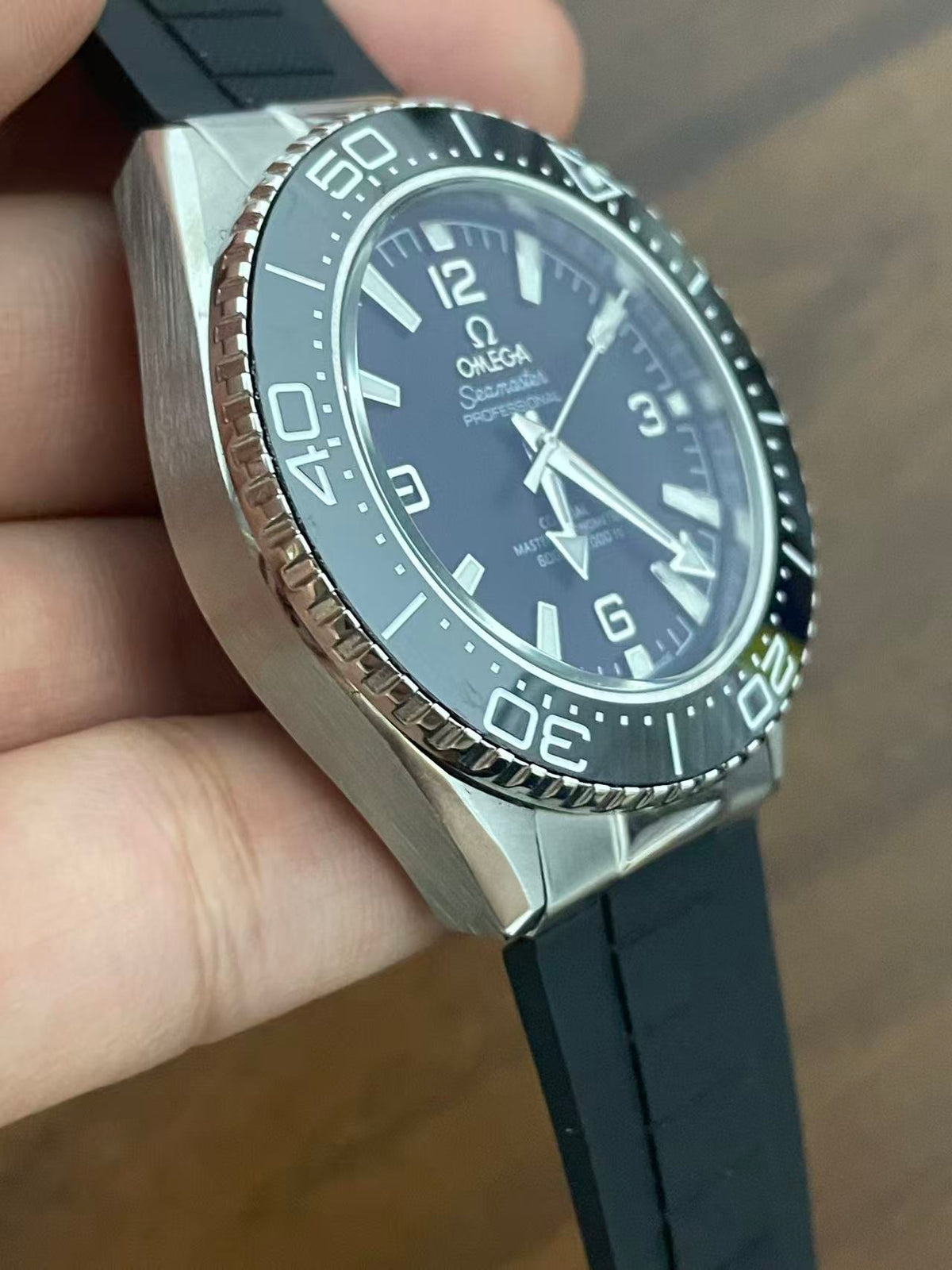 Replica Seamaster 600M Rubber Strap Automatic Mechanical Mens Watches 42MM 217.32.42.21.01.001-1