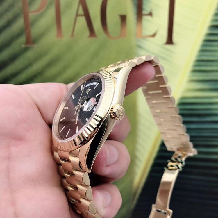 40mm Automatic Watch Replica Daydate Gold Black Belt 061316