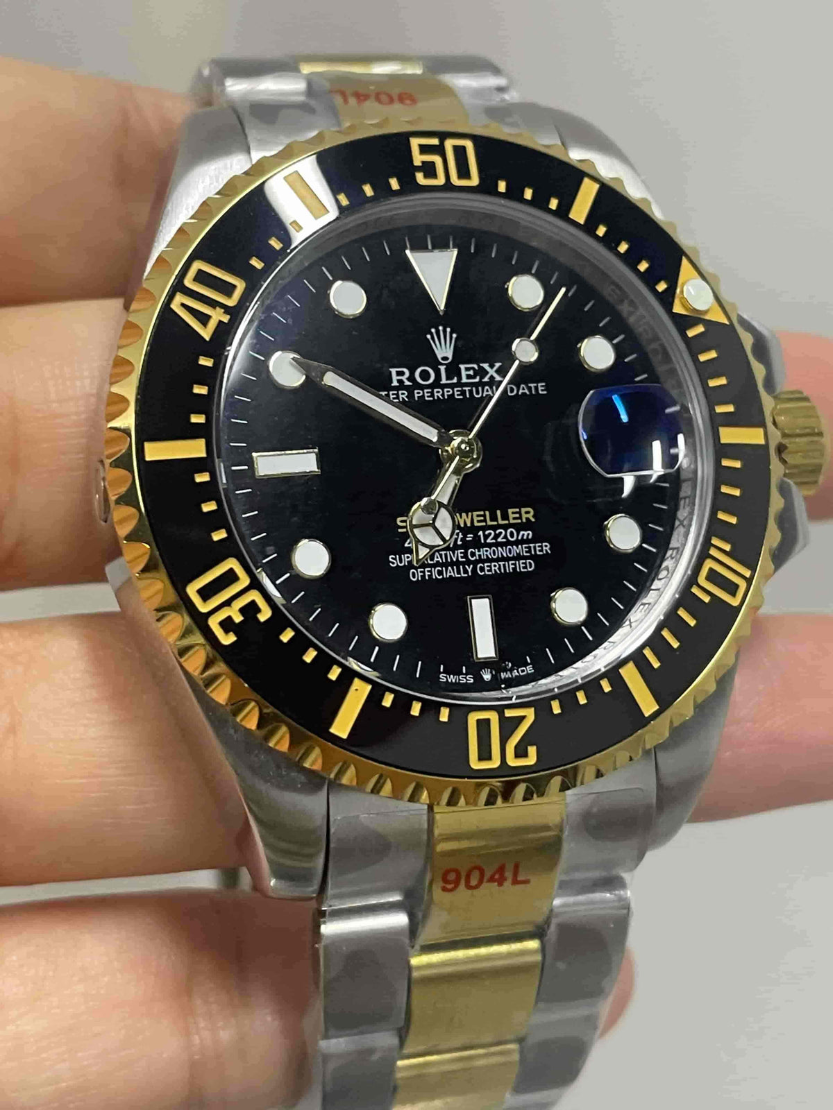 automatic-watch-for-men-40mm-r136-1