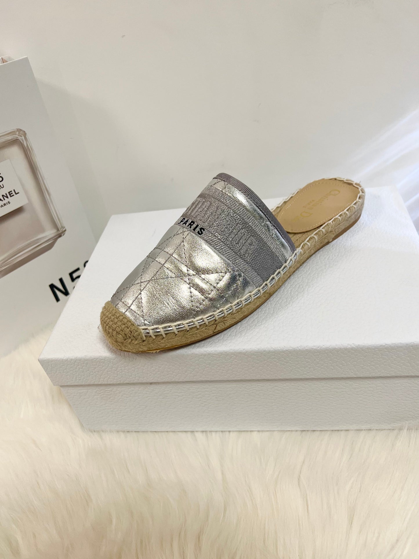 GRANVILLE ESPADRILLE MULE SILVER QUILTED CANNAGE CALFSKIN mysite