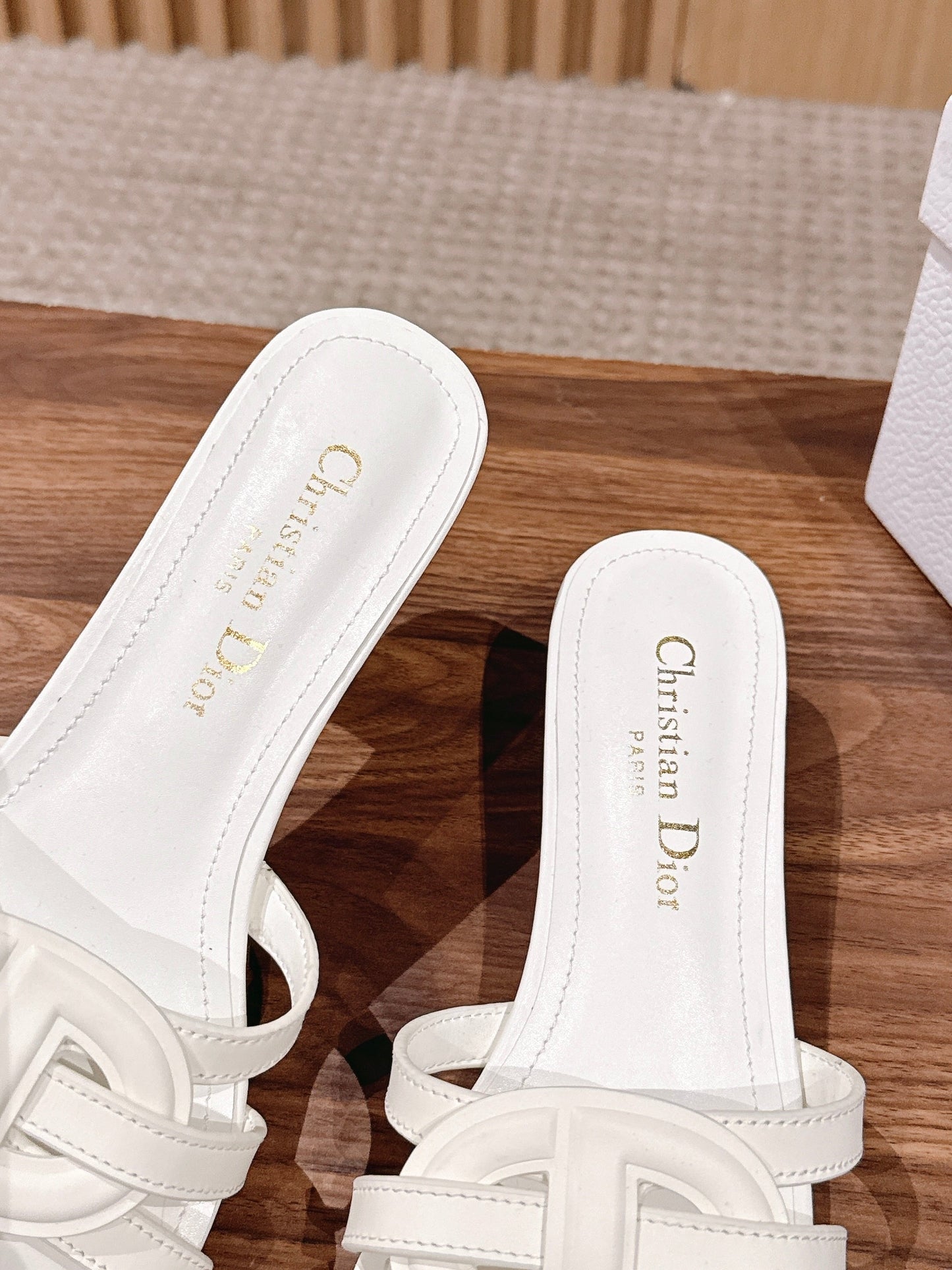 DIOR 26S HEEL SANDALS IN WHITE CALFSKIN STRAPPY mysite
