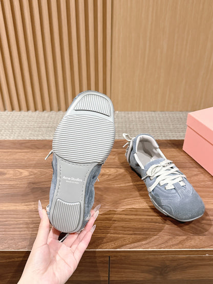 DIOR 26S LOW TOP SNEAKERS IN GREY SUEDE mysite