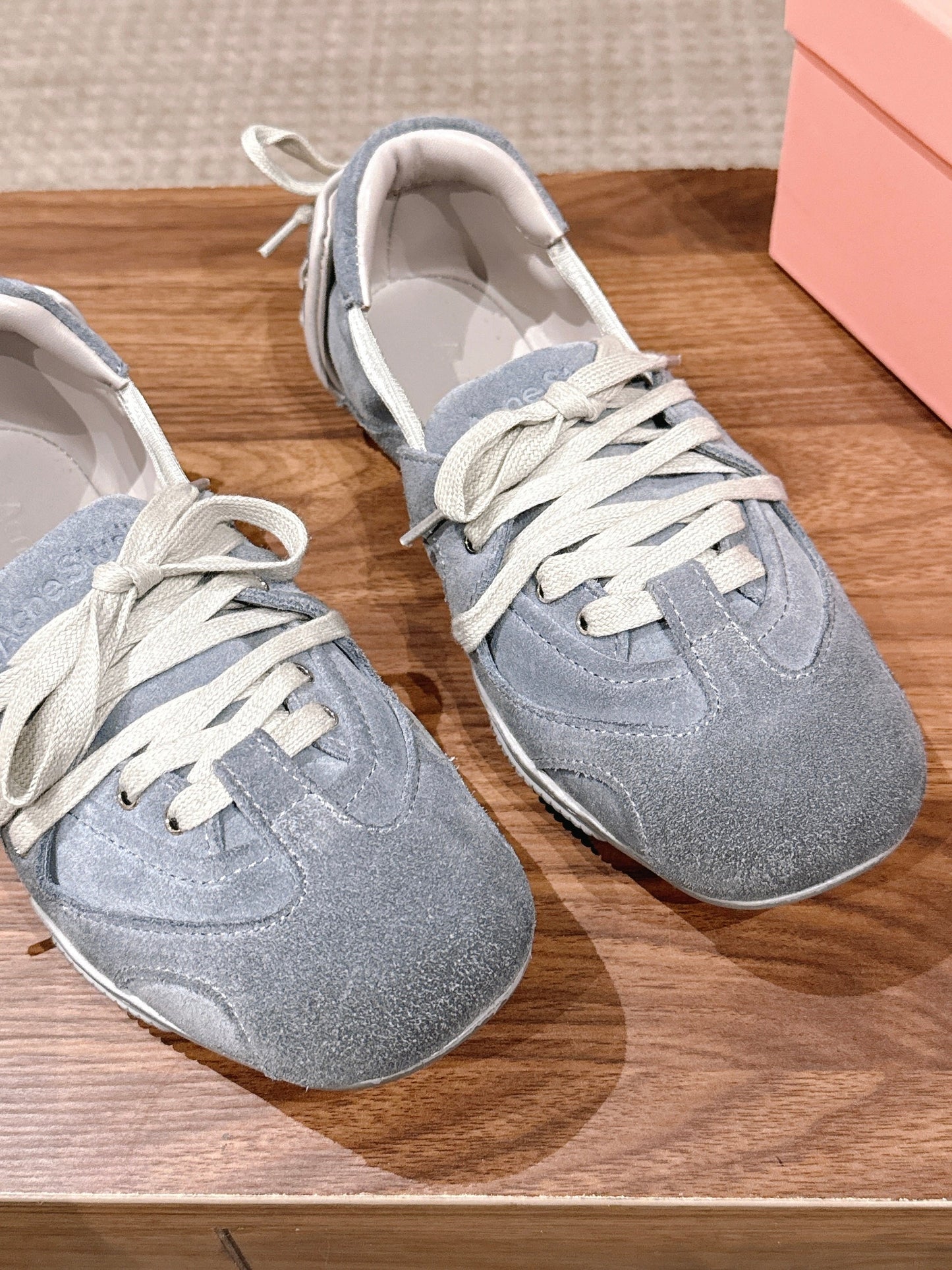 DIOR 26S LOW TOP SNEAKERS IN GREY SUEDE mysite
