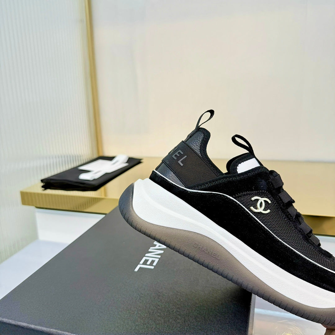 CHANEL 26S PLATFORM SNEAKERS IN BLACK MIX WHITE SUEDE WITH CC LOGO mysite