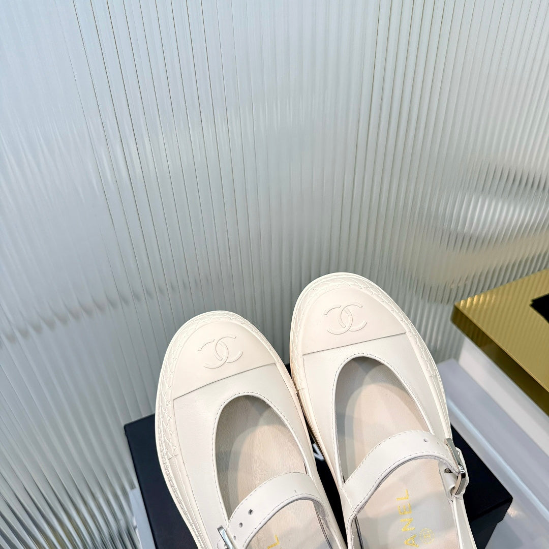 CHANEL 26S PLATFORM MARY JANE SHOES IN WHITE LAMBSKIN mysite
