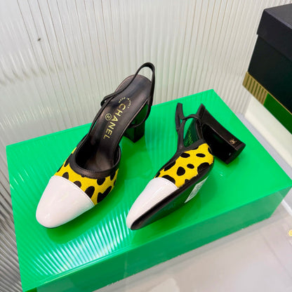 CHANEL 26S HIGH-HEEL SLINGBACKS 70 MM IN WHITE PATENT CALFSKIN WITH YELLOW PONY HAIR mysite