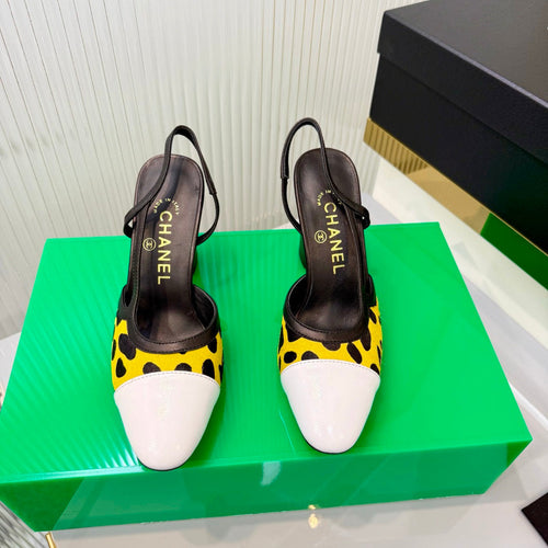 CHANEL 26S HIGH-HEEL SLINGBACKS 70 MM IN WHITE PATENT CALFSKIN WITH YELLOW PONY HAIR mysite