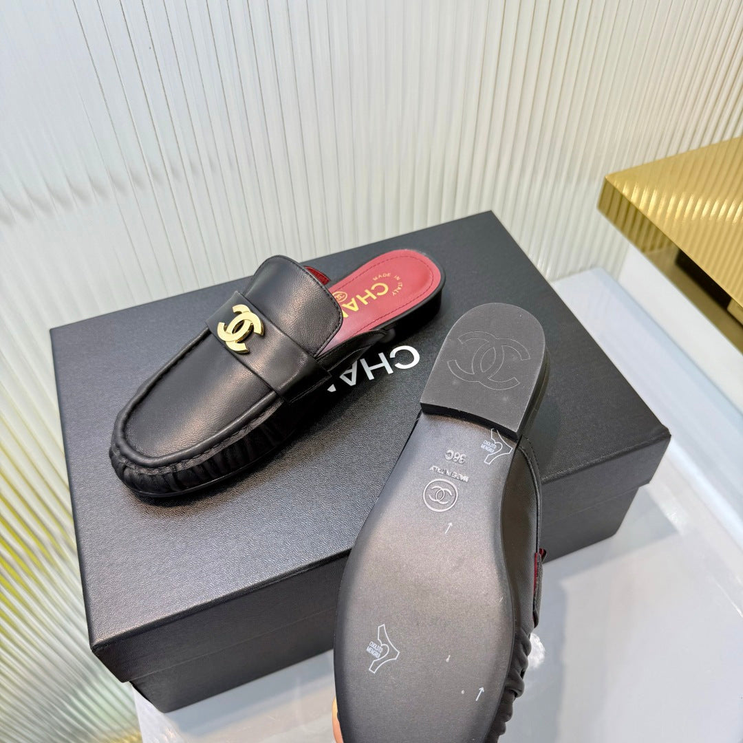 26S LOAFER MULES IN BLACK CALFSKIN WITH CC LOGO mysite