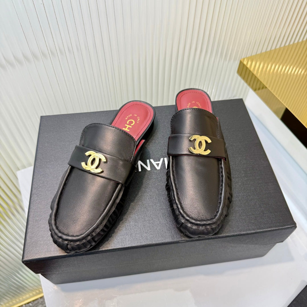 26S LOAFER MULES IN BLACK CALFSKIN WITH CC LOGO mysite
