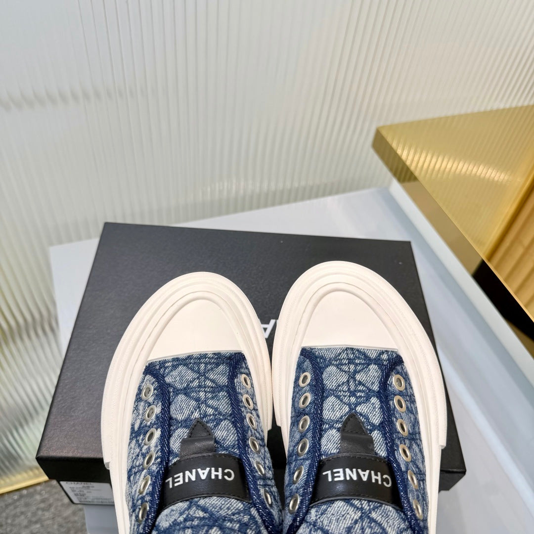 26S MULE SNEAKERS IN NAVY BLUE DIAMOND-PATTERNED WOVEN DENIM FABRIC STYLE 2 mysite
