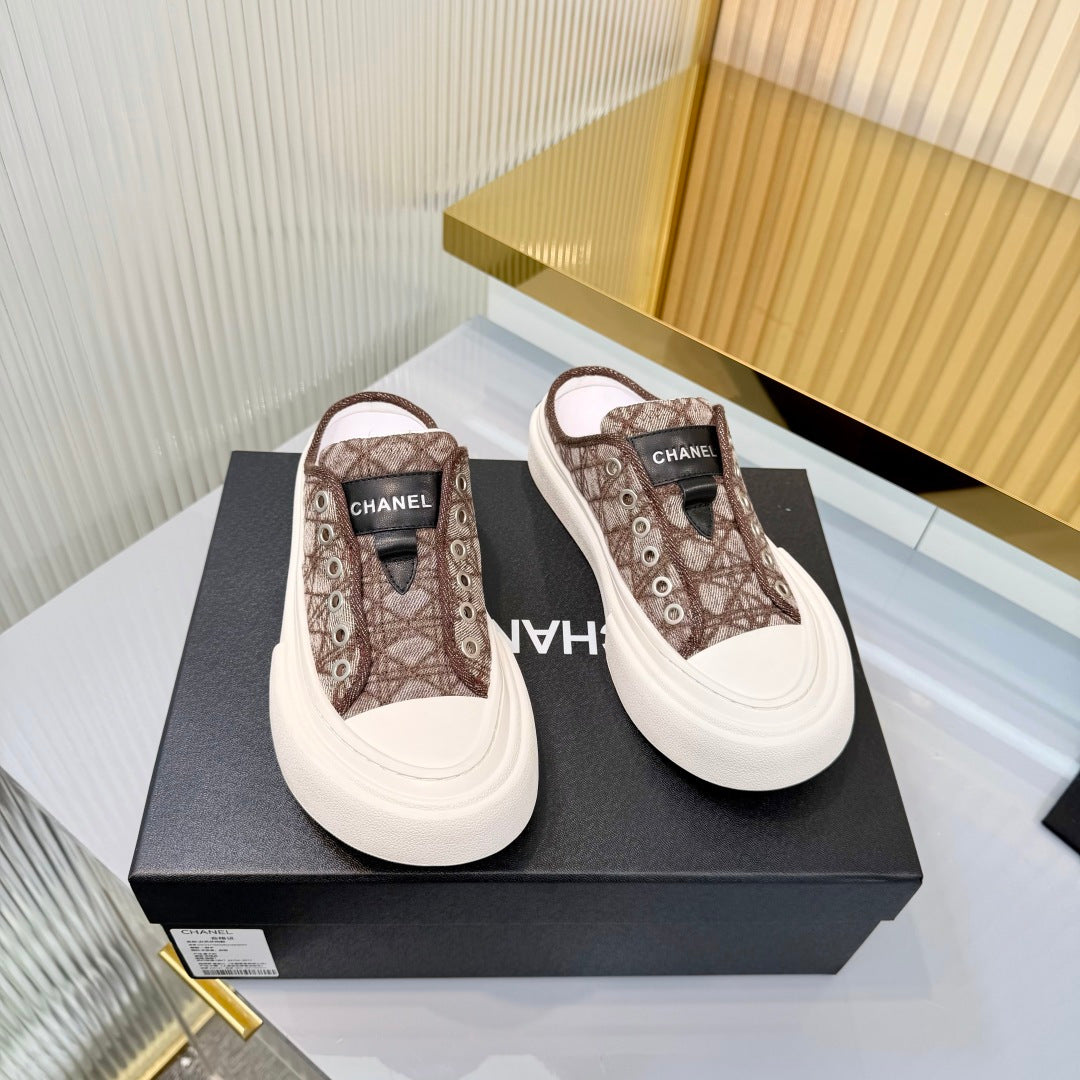 26S MULE SNEAKERS IN BROWN DIAMOND-PATTERNED WOVEN DENIM FABRIC STYLE 1 mysite
