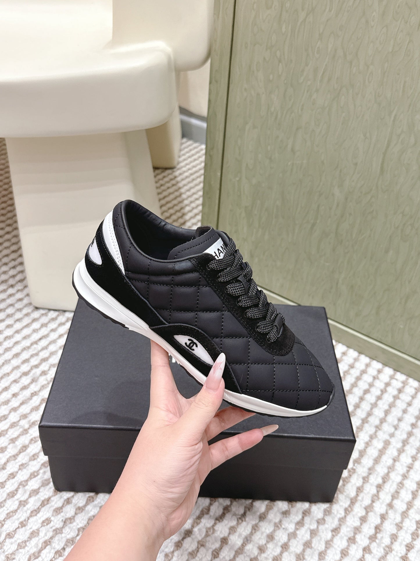 CHANEL 25S SNEAKERS IN BLACK CALFSKIN AND SUEDE mysite