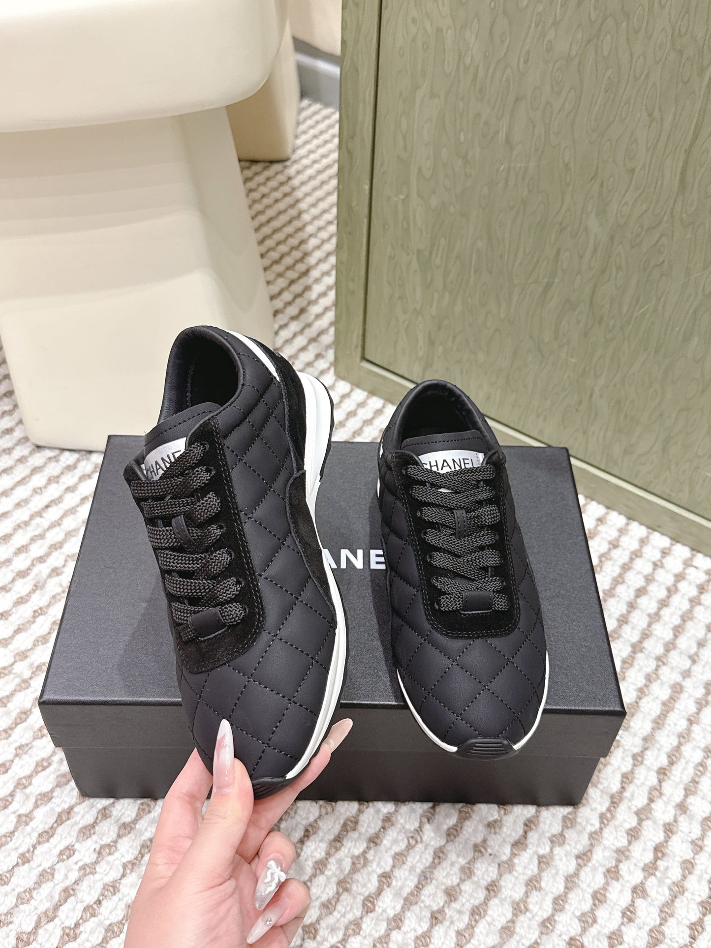 CHANEL 25S SNEAKERS IN BLACK CALFSKIN AND SUEDE mysite
