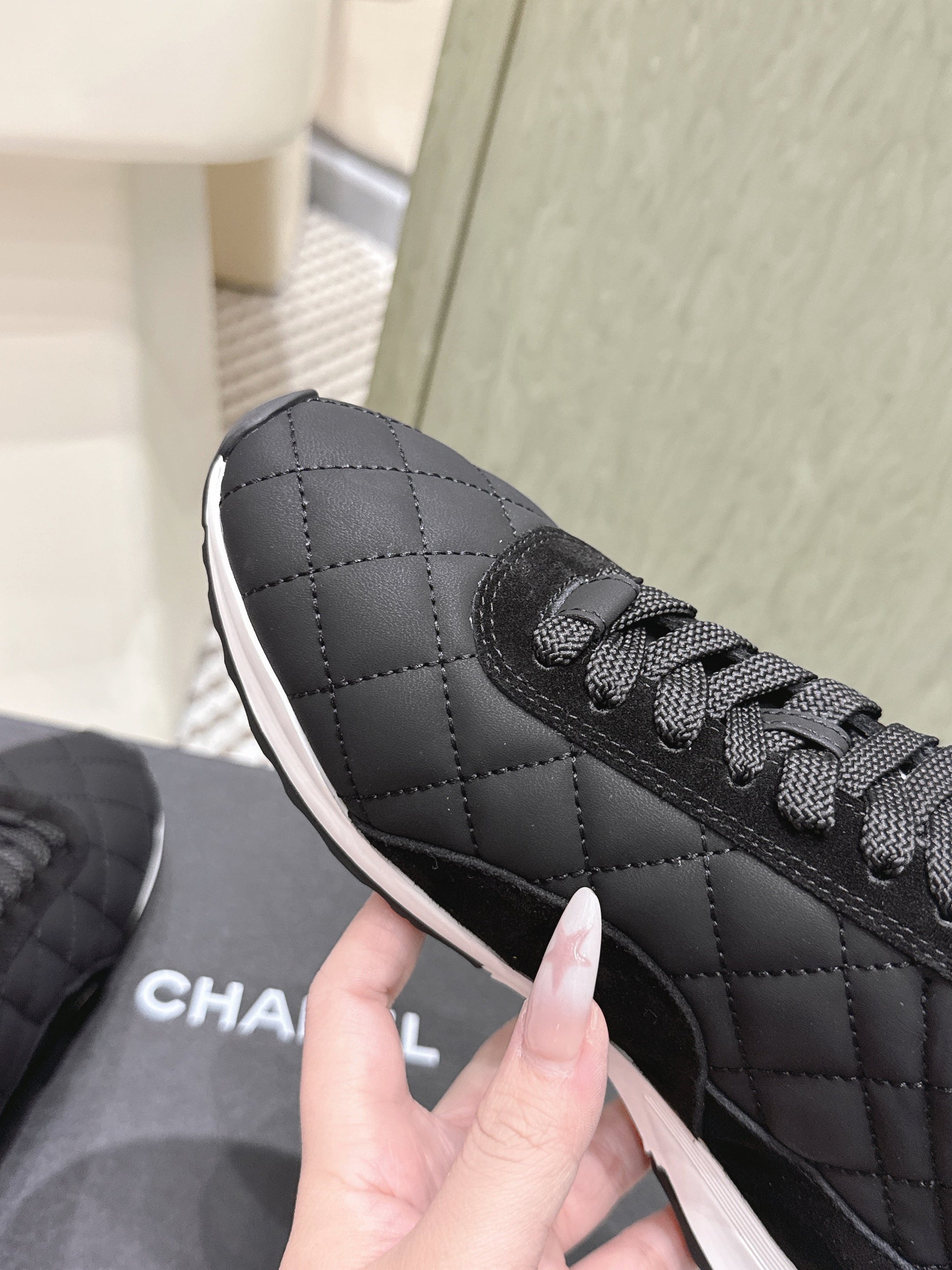 CHANEL 25S SNEAKERS IN BLACK CALFSKIN AND SUEDE mysite