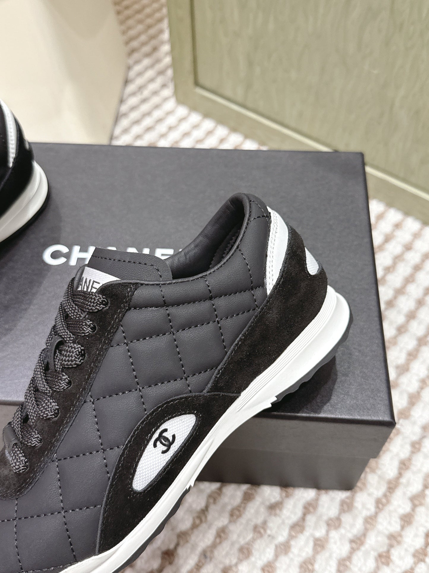 CHANEL 25S SNEAKERS IN BLACK CALFSKIN AND SUEDE mysite