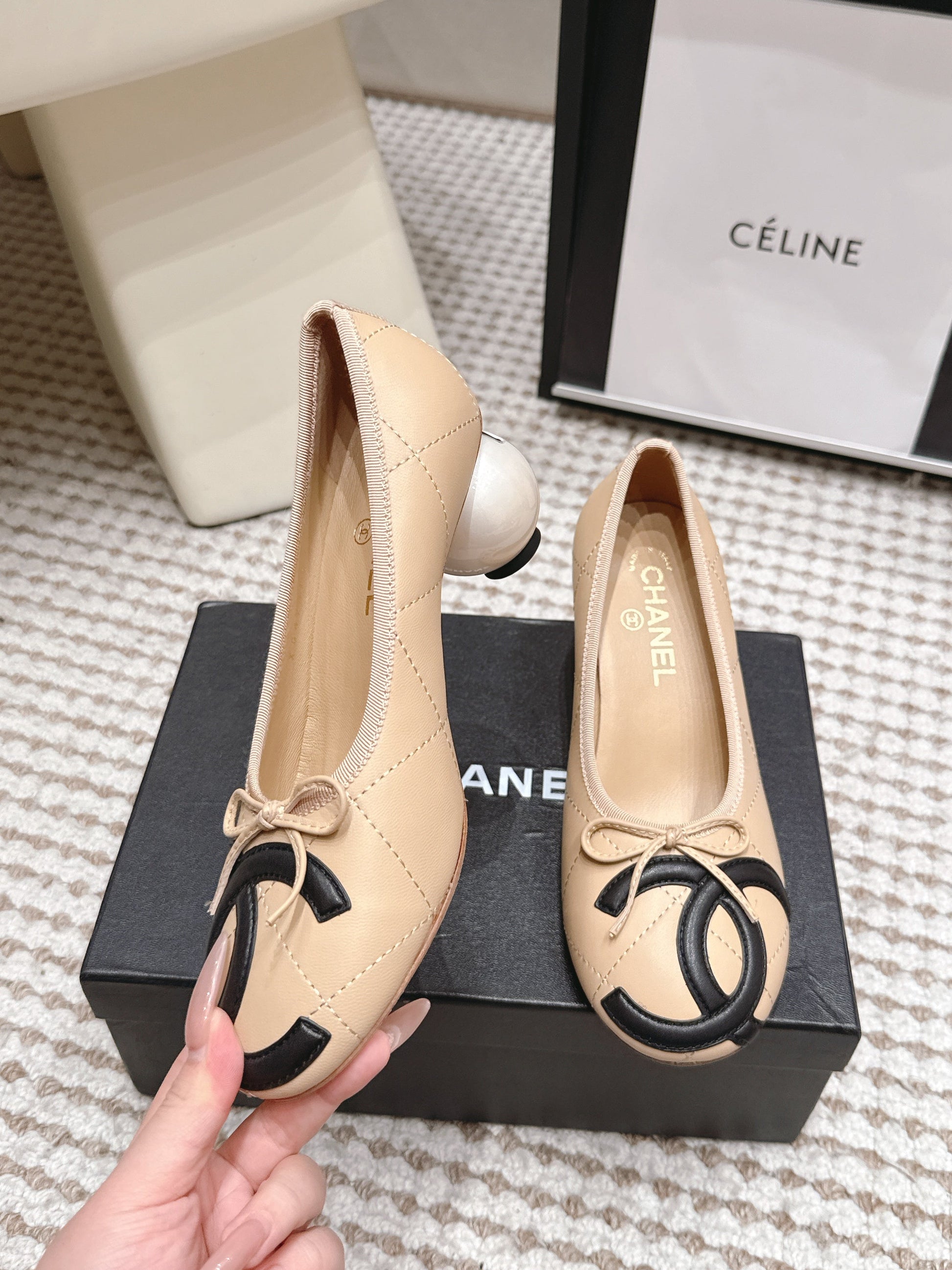 CHANEL 26S PEARL HIGH HEELS 55 MM IN BEIGE CALFSKIN WITH BLACK CC LOGO mysite