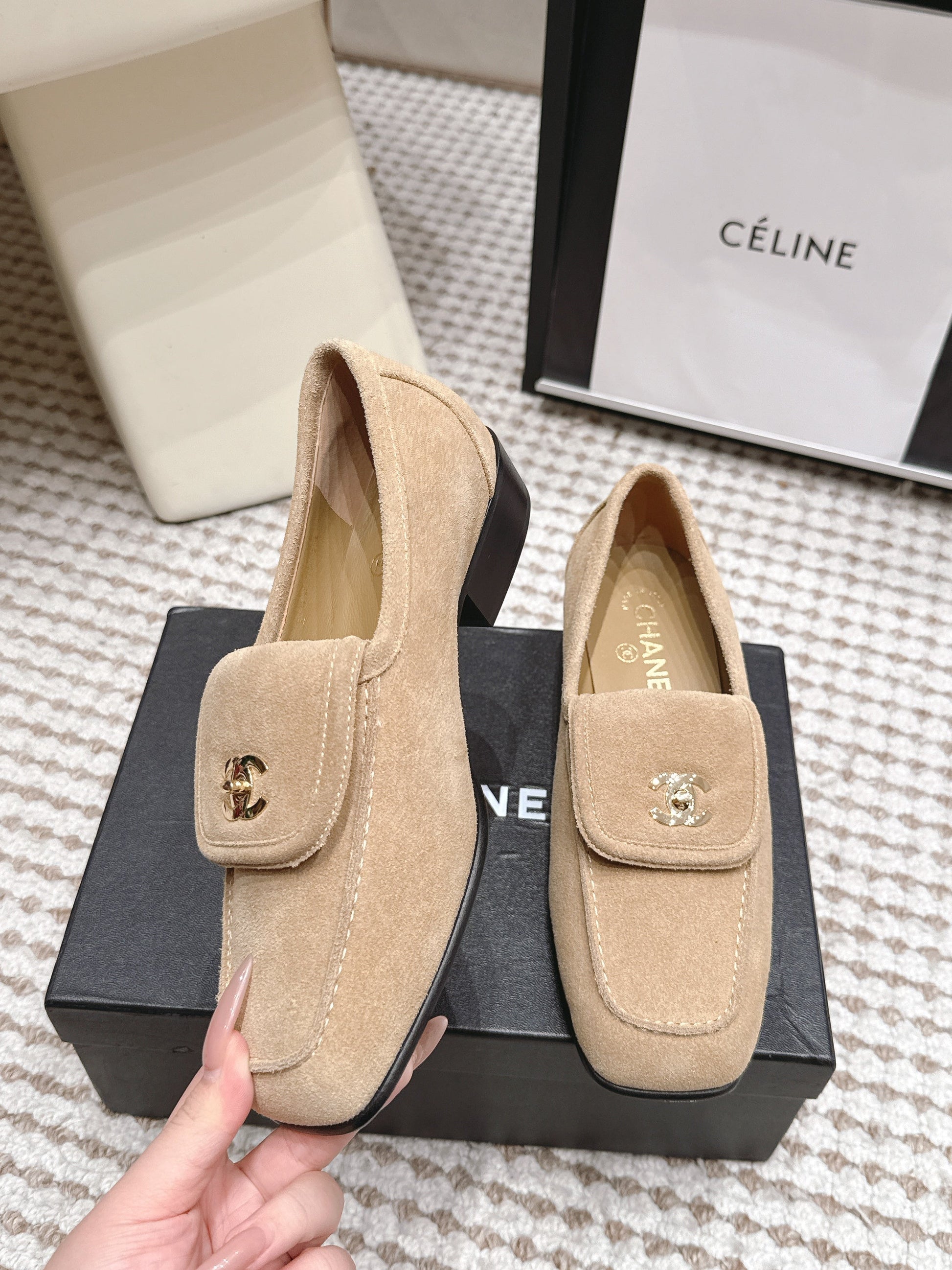 26S LOAFERS IN BEIGE SUEDE WITH GOLD-TONE CC LOGO mysite