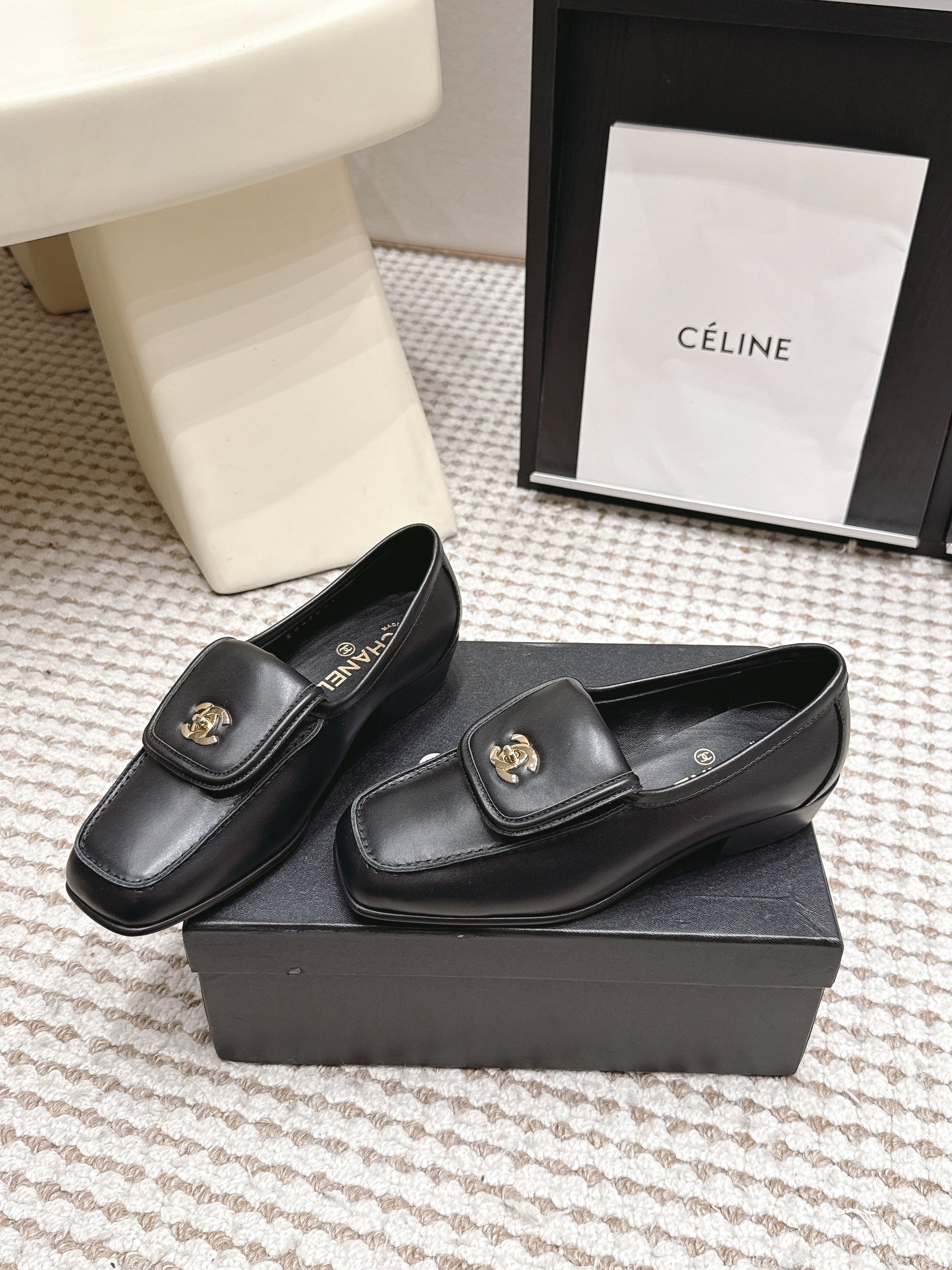 26S LOAFERS IN BLACK CALFSKIN WITH GOLD-TONE CC LOGO mysite