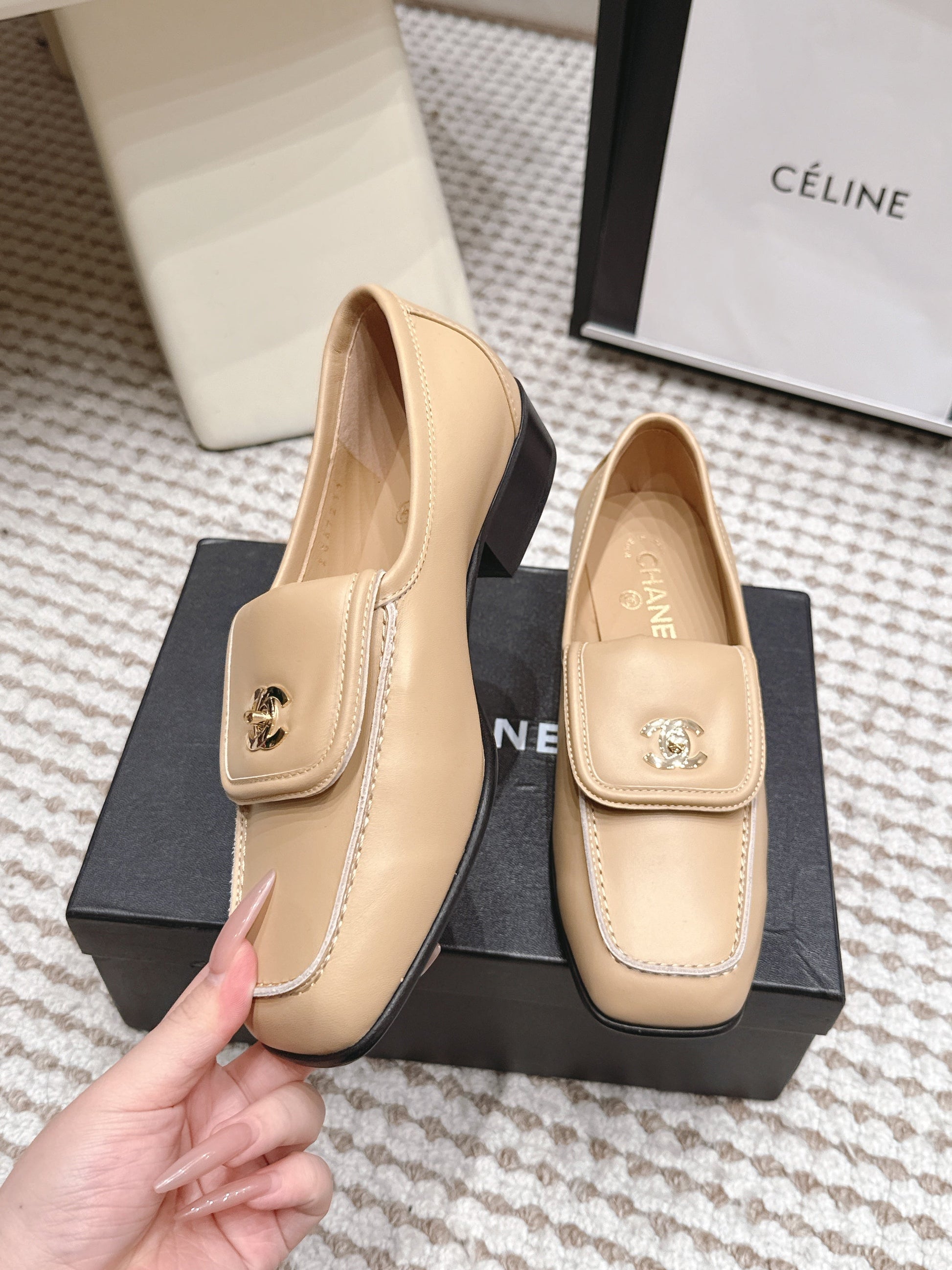 26S LOAFERS IN BEIGE CALFSKIN WITH GOLD-TONE CC LOGO mysite