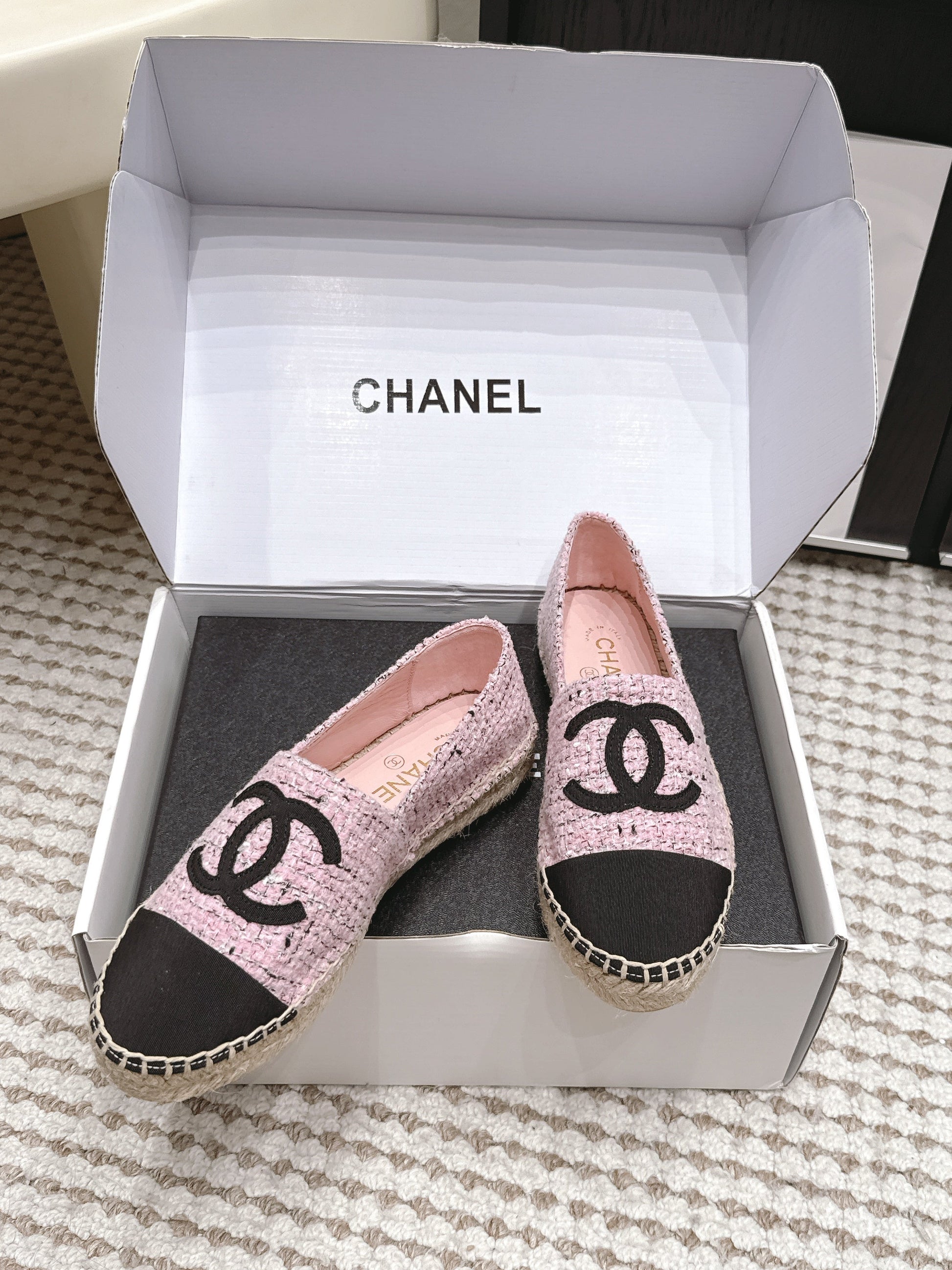 26S SLIP ONS IN PINK MIX BLACK TWEED AND PATENT CALFSKIN mysite