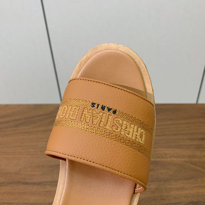 DIOR 25S DWAY WEDGE SLIDE 90 MM IN LIGHT BROWN CALFSKIN mysite