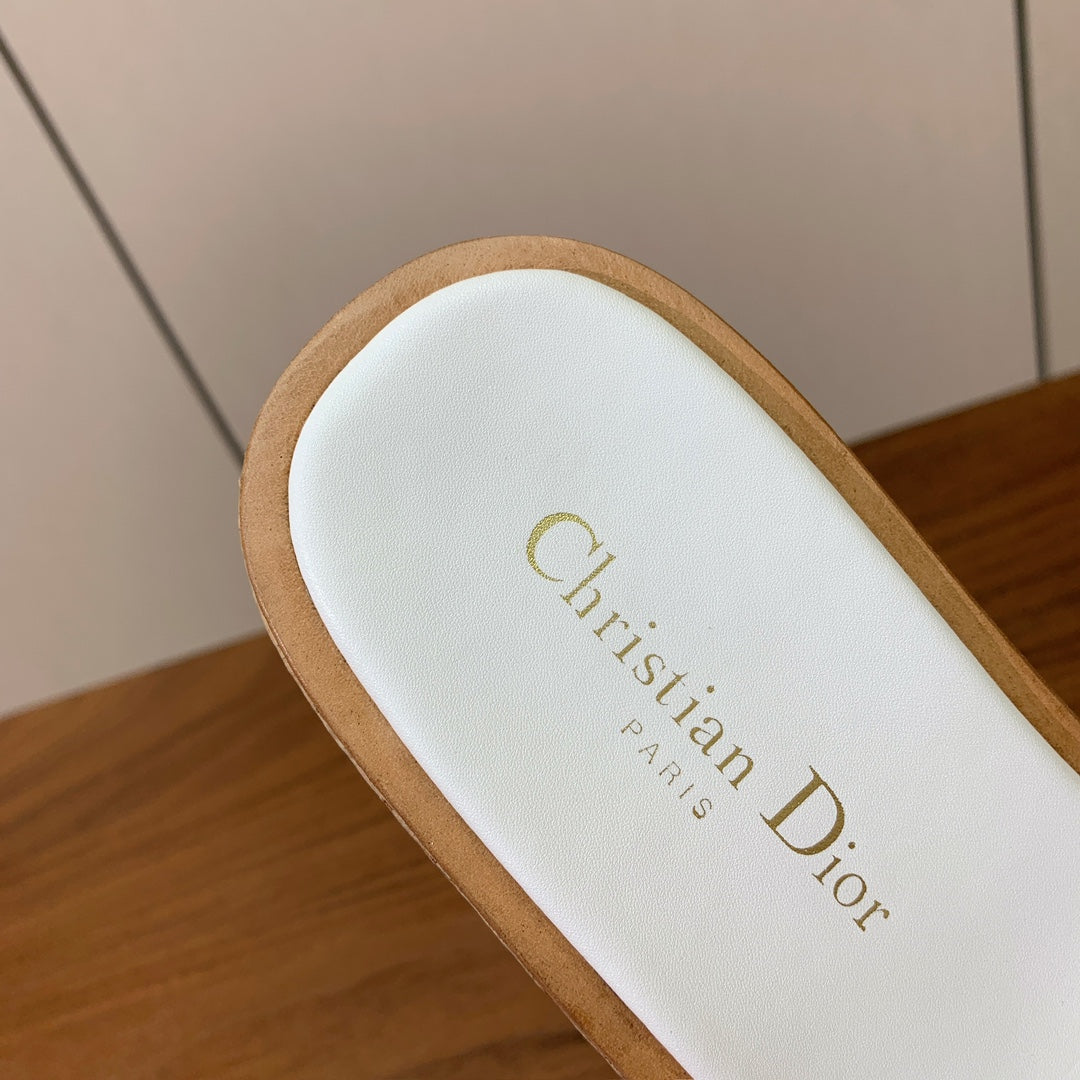 DIOR 25S DWAY WEDGE SLIDE 90 MM IN WHITE CALFSKIN mysite