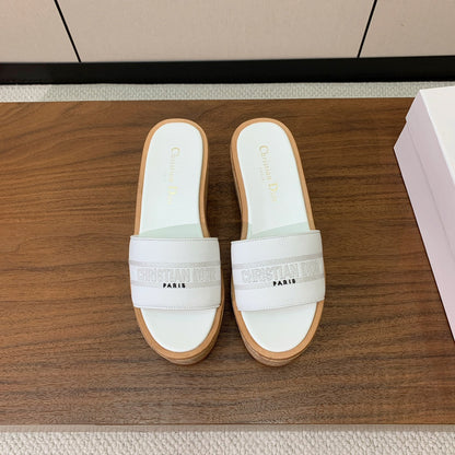 DIOR 25S DWAY WEDGE SLIDE 90 MM IN WHITE CALFSKIN mysite
