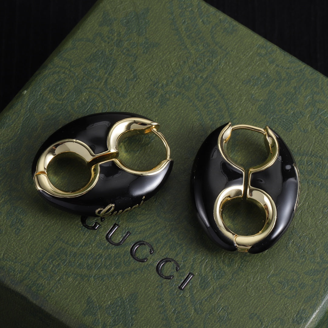 Vintage Good Fine Earrings