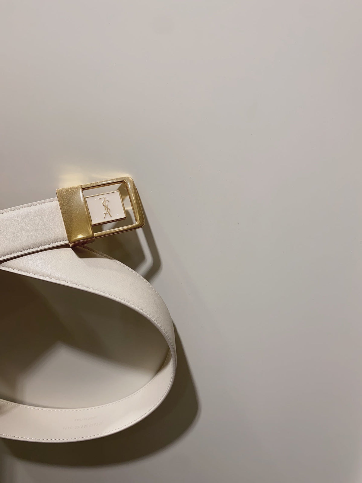 YSL 25S BELT 30 MM IN CREAM WHITE CALFSKIN 520626 mysite