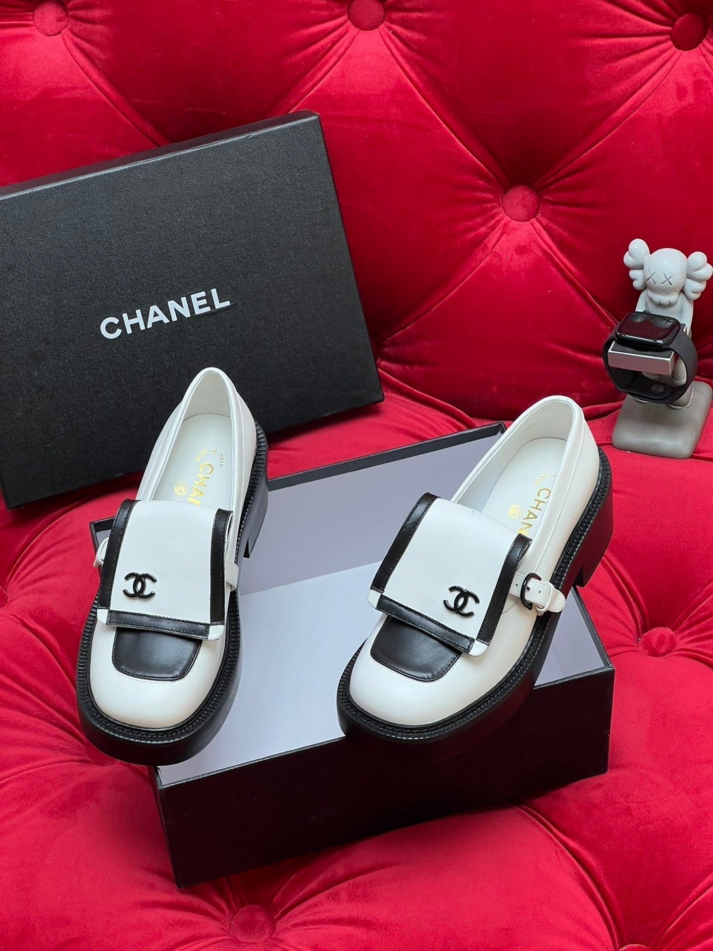 CC MOCCASIN LOAFER IN WHITE MIX BLACK LAMBSKIN mysite