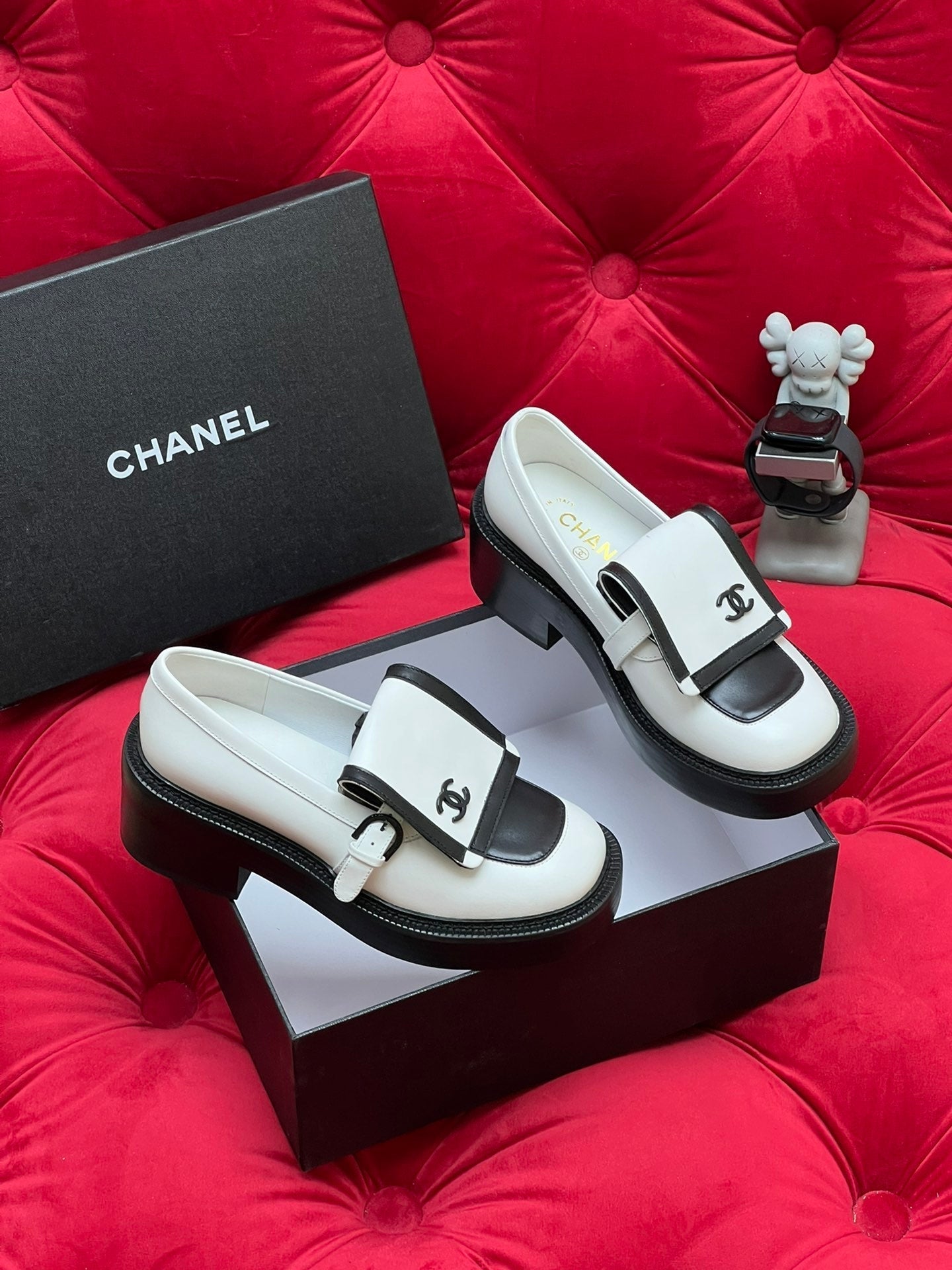 CC MOCCASIN LOAFER IN WHITE MIX BLACK LAMBSKIN mysite