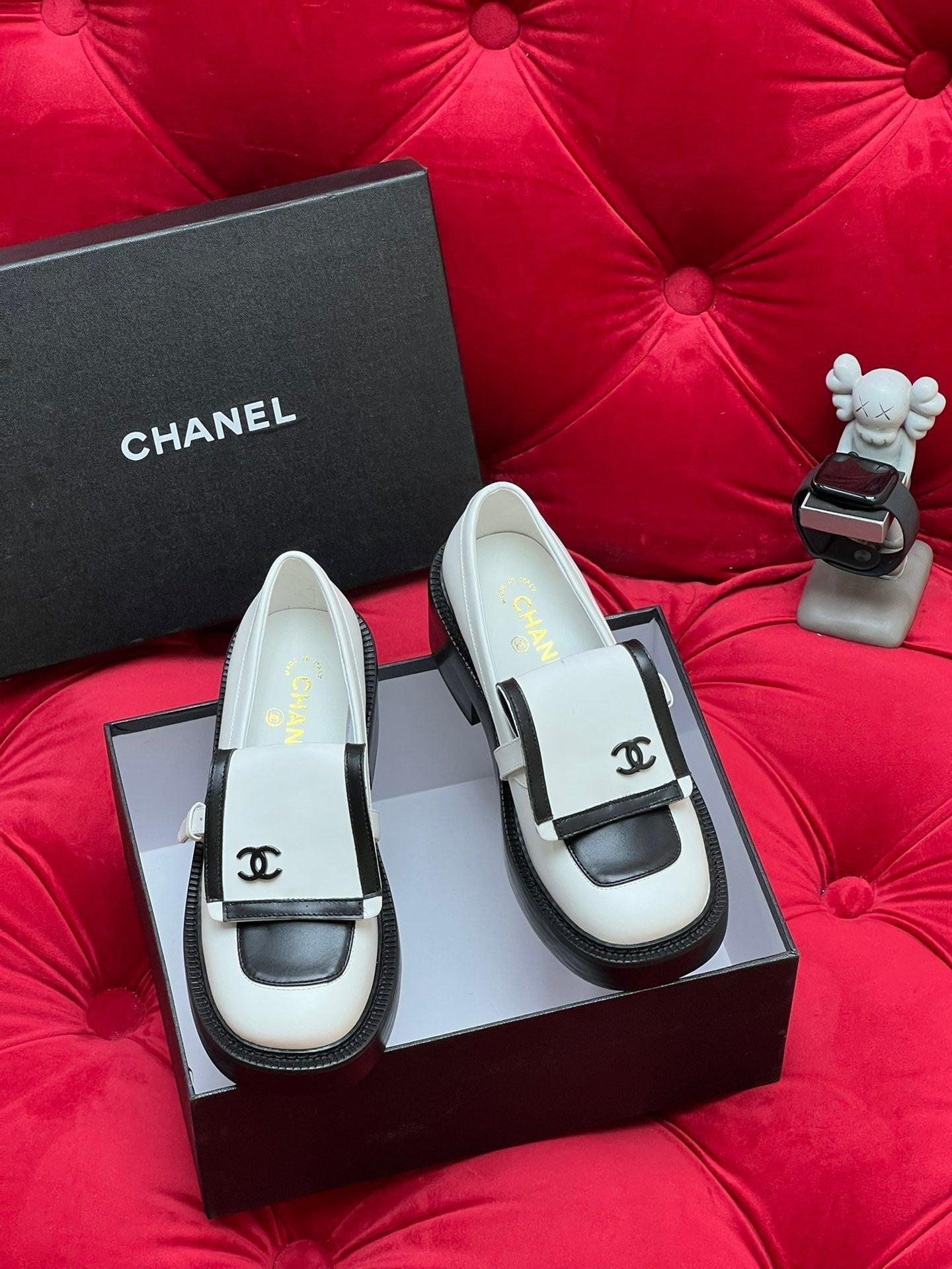 CC MOCCASIN LOAFER IN WHITE MIX BLACK LAMBSKIN mysite