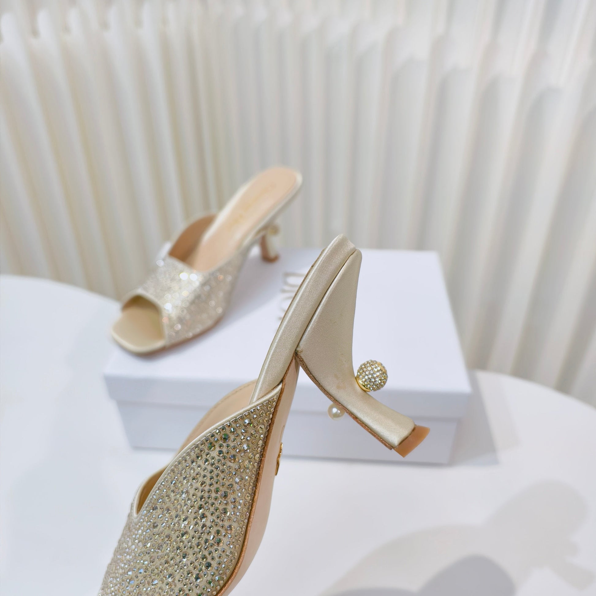 EMBELLISHED HIGH HEEL SLIDES 25S IN LIGHT BEIGE SATIN AND CALFSKIN mysite
