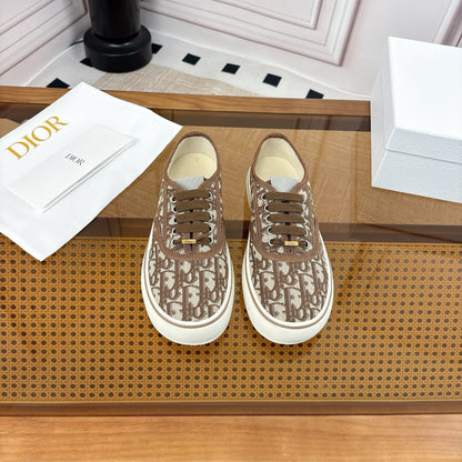 DIOR 26S LOW TOP SNEAKERS IN BROWN OBLIQUE CANVAS WITH RUBBER SOLE mysite