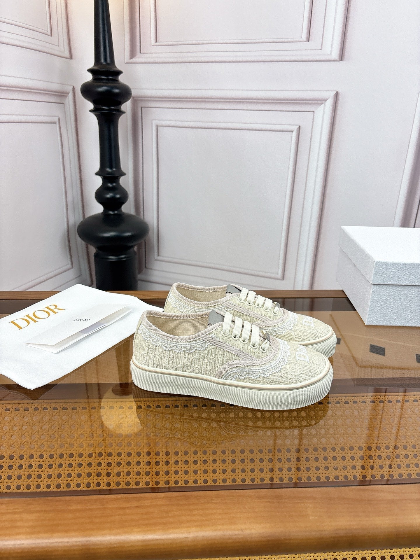 26S LOW TOP SNEAKERS IN BEIGE CANVAS WITH WHITE LACE TRIM & LOGO PRINT mysite