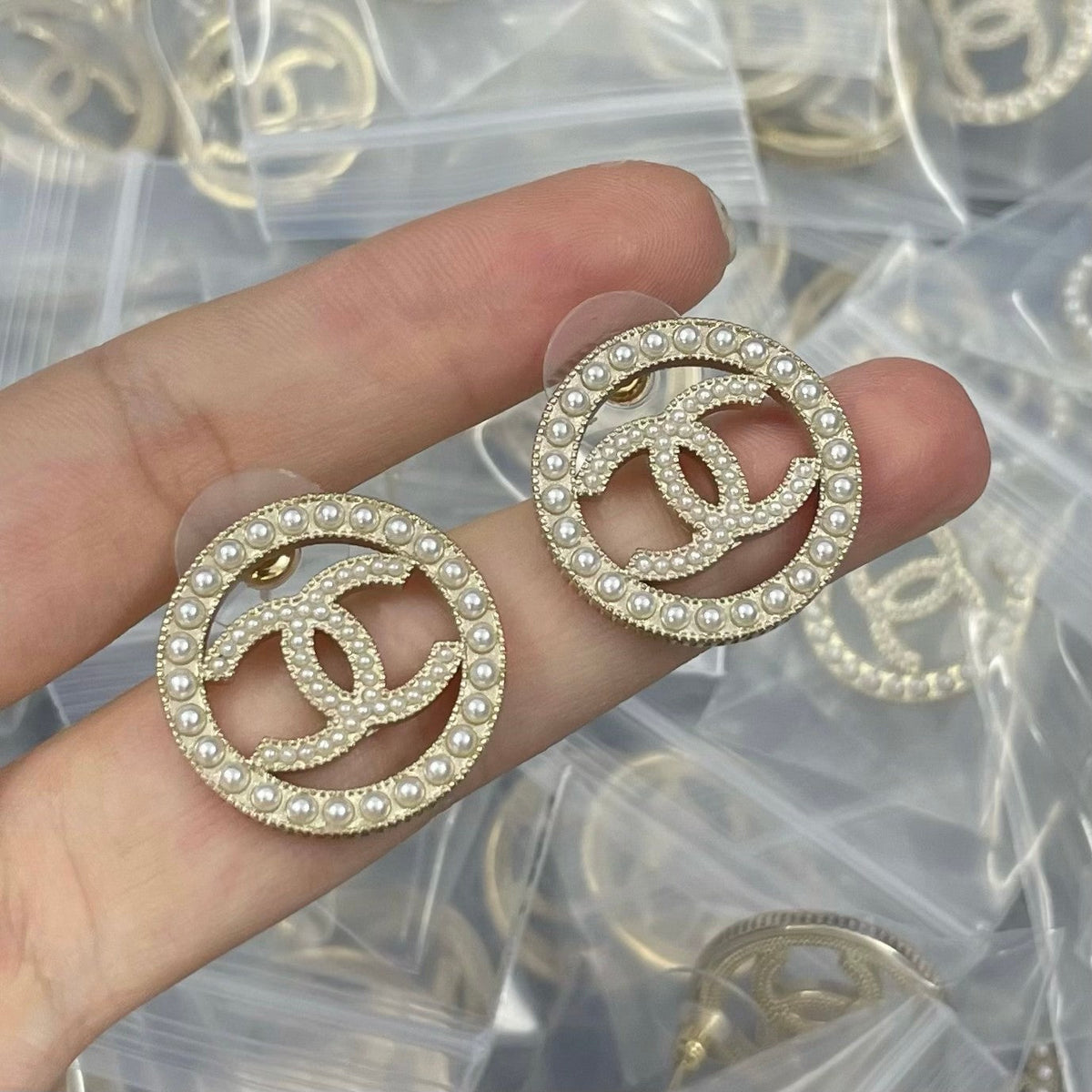 Openwork Coco Girl Earrings Stud mysite