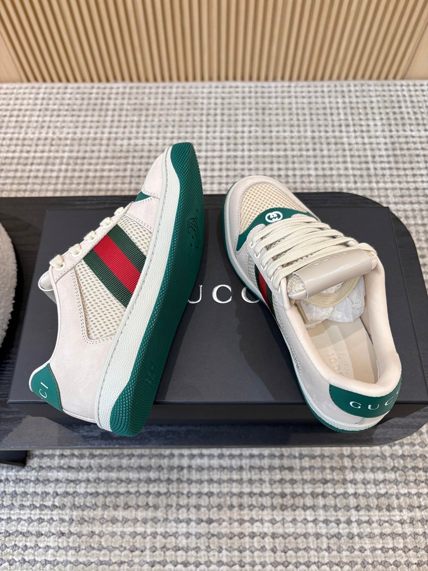 26S MESH SNEAKERS IN LIGHT BEIGE AND GREEN LEATHER mysite